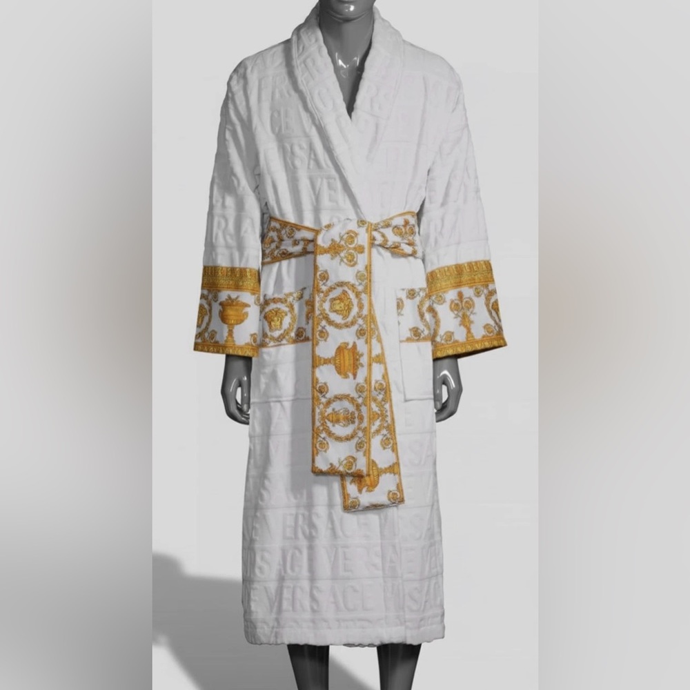Versace unisex Lg White Baroque Logo Self Tie Robe NIB